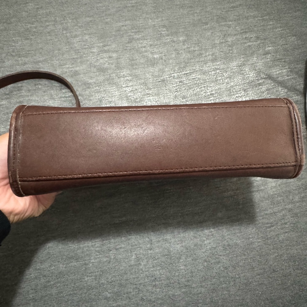 Rare Vintage Coach Court Bag Brown Leather 9870 - Picture 15 of 16